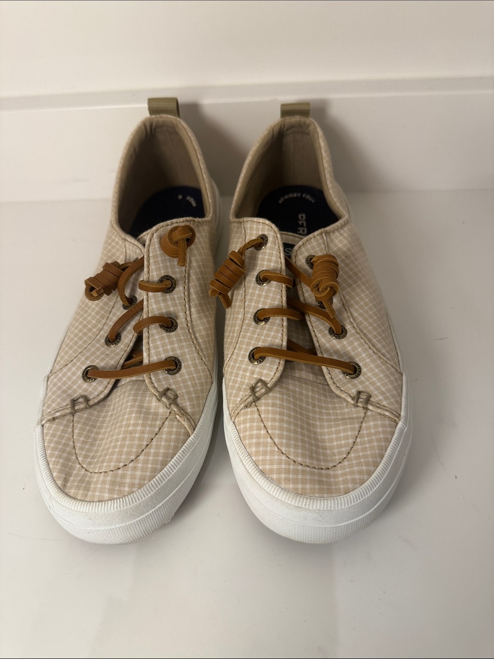 Sperry Casual Beige Plaid Women’s Slip On Sneakers  - Size 7.5